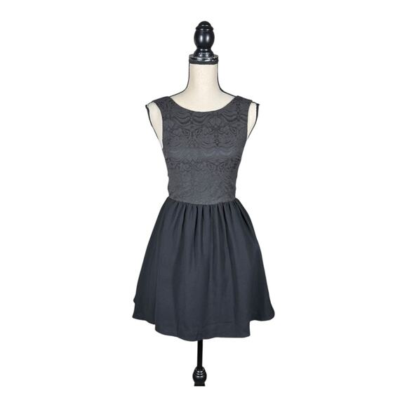 Keepsake The Label I’m His Girl Side Cut Out Dress - Picture 2 of 5